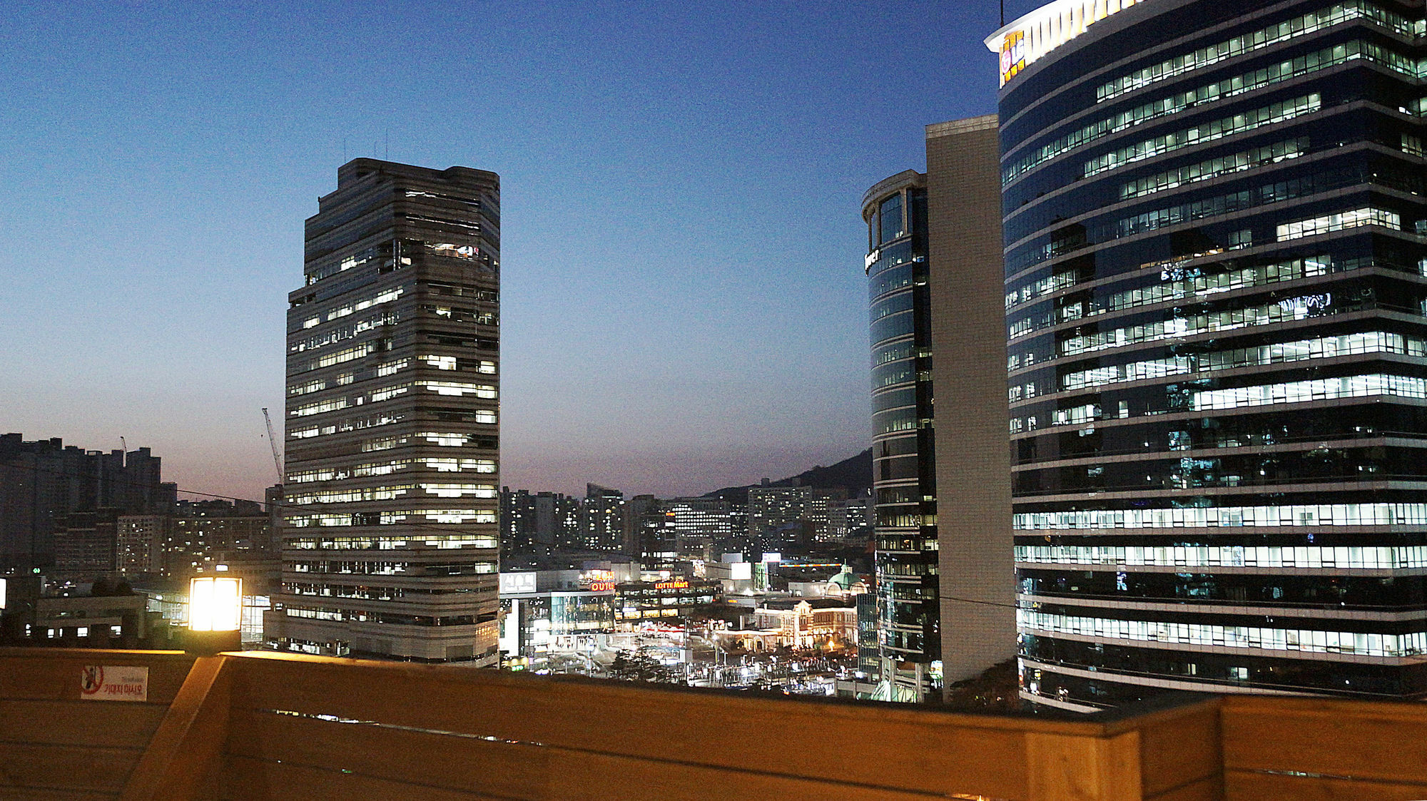 Majung Haus Seoul Station Hotel ภายนอก รูปภาพ